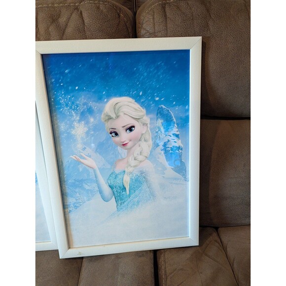 Disney Frozen wall art posters framed - Picture 2 of 12